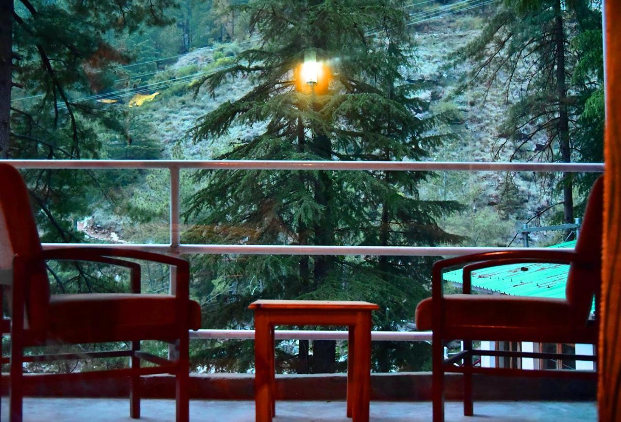 The Alpine Guest House Kasol Exterior photo
