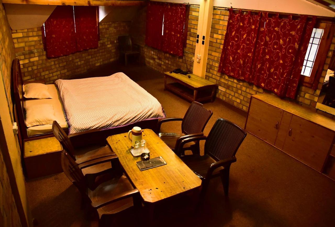 The Alpine Guest House Kasol Exterior photo