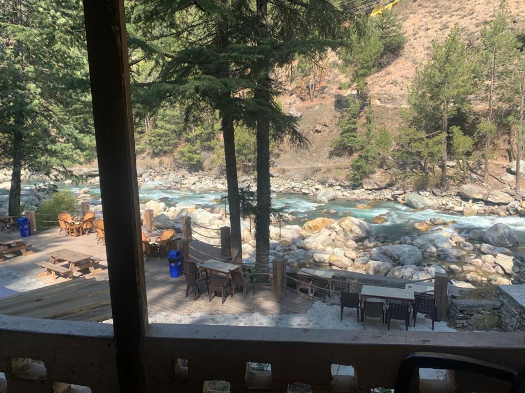 The Alpine Guest House Kasol Exterior photo